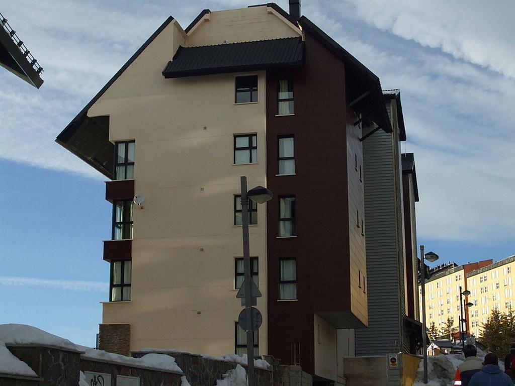 Apartamentos Monte Oiz Asn 시에라네바다 외부 사진